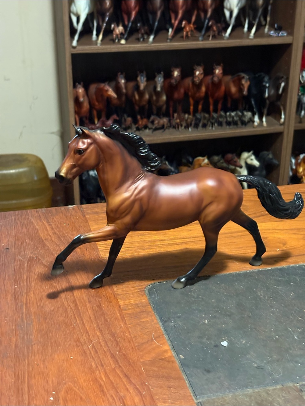 Breyer FFA Model - Picture 3 of 4